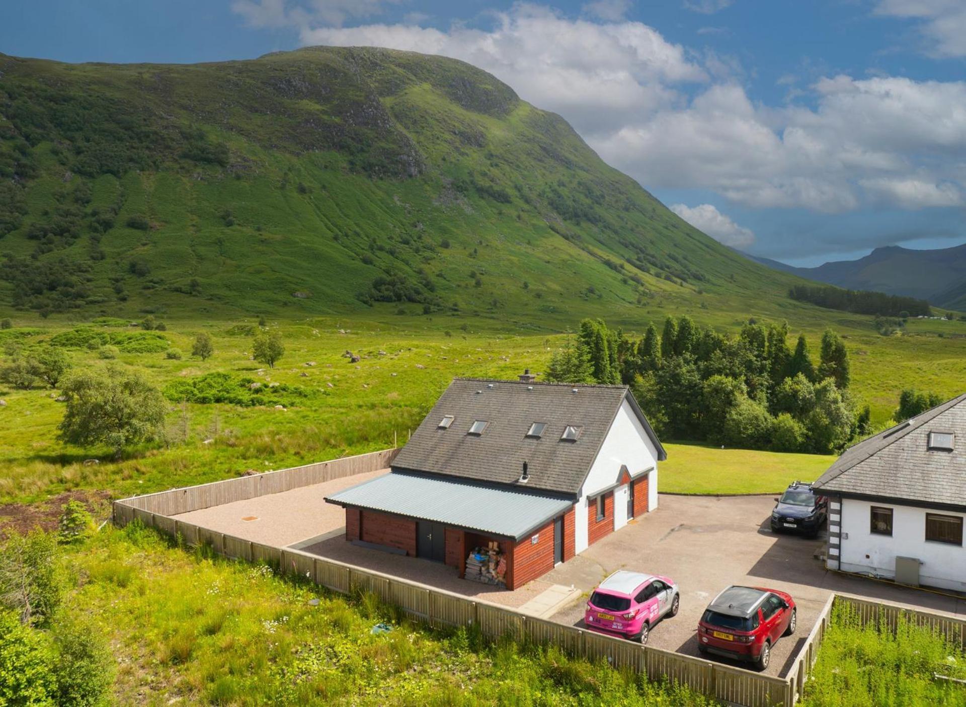 Achintee Cottages No 2 Fort William Exterior photo